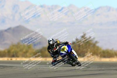 media/Jan-09-2022-SoCal Trackdays (Sun) [[2b1fec8404]]/Turn 14 (10am)/